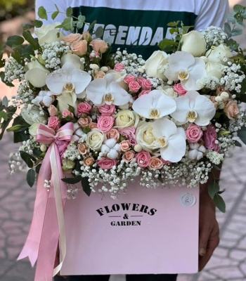 Anniversary Flowers