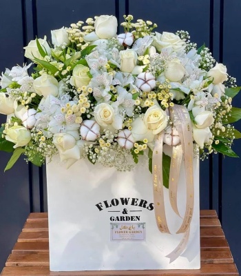 Classic Fusion Floral Arrangement