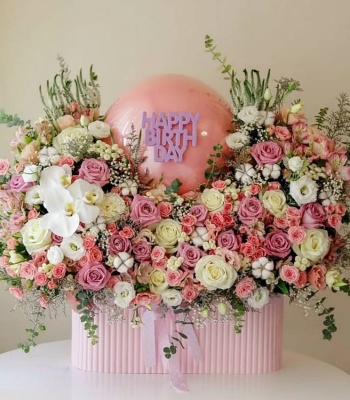 Happy Birthday Flower Arrangement