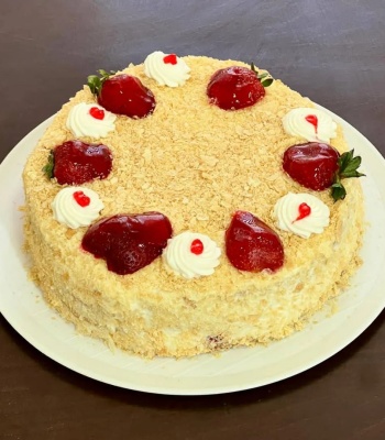 Napeloni Cake