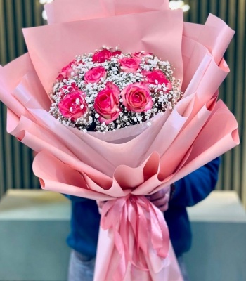 Pink Rose And White Gypsophila Bouquet