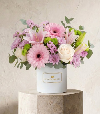 Pink Oriental Lily & White Rose Hatbox