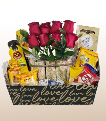 Roses & Chocolate Gift Box Hamper