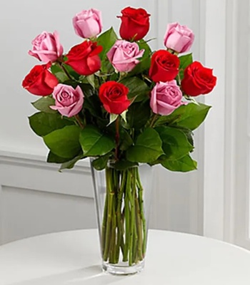 Rose Bouquet - Pink and Red Roses in Vase
