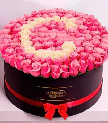 Black Box Of Roses With Personalized Letter