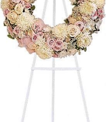 Loving Memories Sympathy Wreath