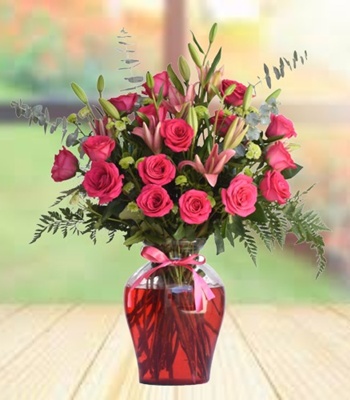 Pink Rose And Lily Flower Arrangement