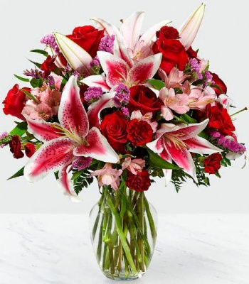 Valentine's Day Rose & Lily Arrangement