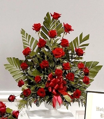Red Rose Bouquet - Sympathy & Funeral Flowers
