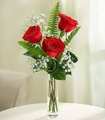 3 Red Roses in Vase