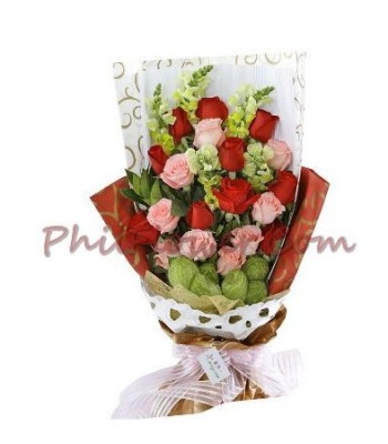 12 Red and Pink Roses Bouquet