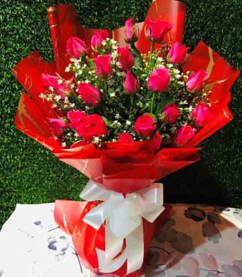 24 Pink Roses Bouquet