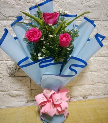 3 Pink Rose Bouquet