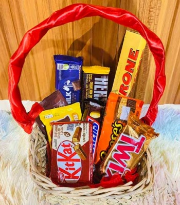 Chocolate Lovers Gift Basket