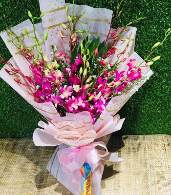Graduation Celebration Bouquet