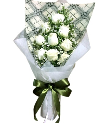 One Dozen White Roses Bouquet