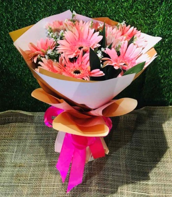 Pink Gerbera Flower Bouquet - 10 Stems