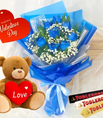 Valentine's Day 8 Blue Roses Bouquet With Toblerone & Teddy Bear