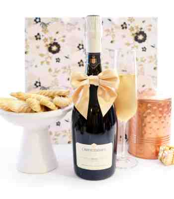 Prosecco And Cookies