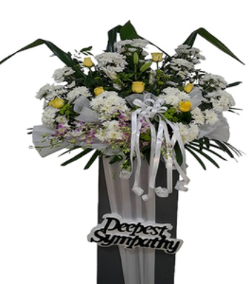 Deepest Sympathy - Condolence Wreath