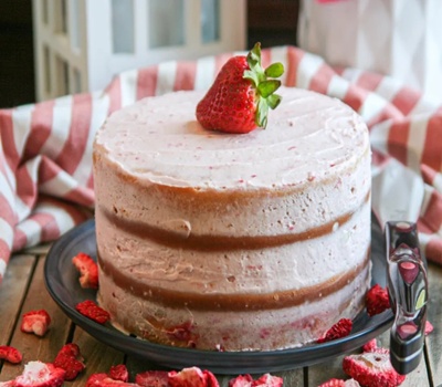 Strawberry Cake
