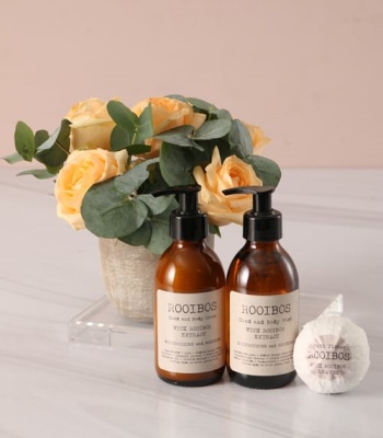 Peach Rose Hamper Arrangement