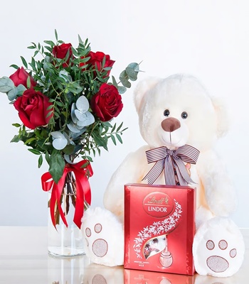 Red Roses and Teddy Bear With Free Lindt Milk Chocolates