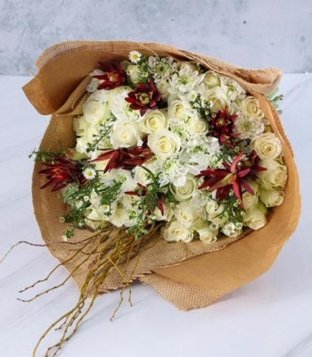 Rustic Mixed Flowers Bouquet