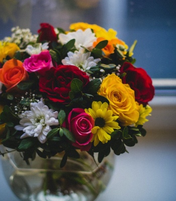 Colourful Mixed Flower Centerpeice
