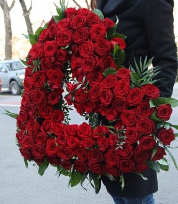 Funeral Red Rose Heart Shape Wreath