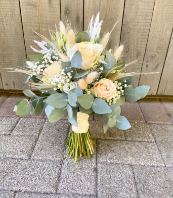 Ivory Romance Bouquet