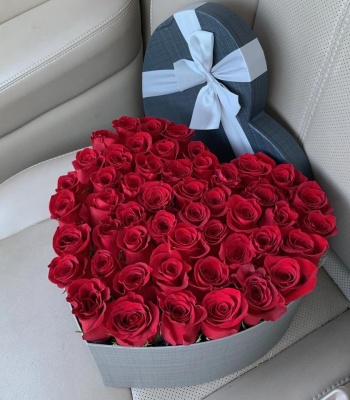 Valentine's Day Flower Arrangement