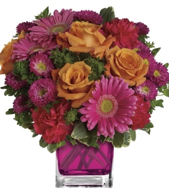 Chic Flowers Gift For Any Occasion