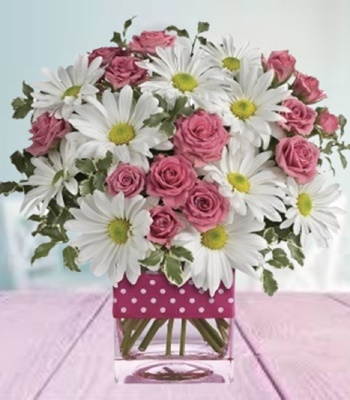 Daisies & Roses in Light Pink Fancy Vase
