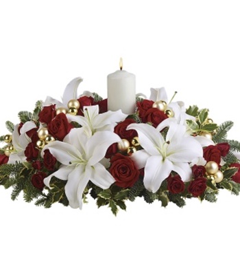 Luxurious Christmas Dinner Centerpiece