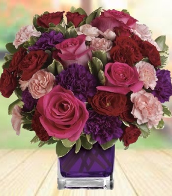 Roses in Violet Cube