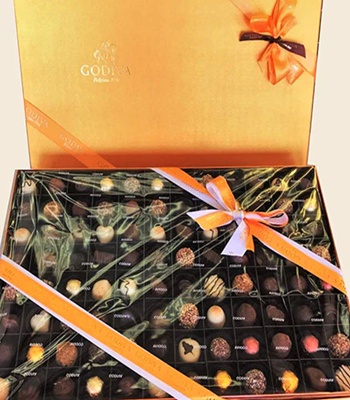 Godiva Chocolate Box Gold Collection - 1400 g