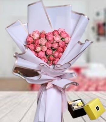 Mini Heart Shape Flower Bouquet With Patchi Chocolates