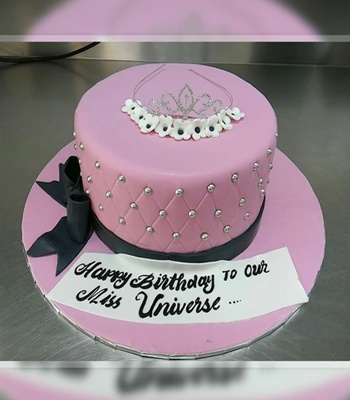 Miss Universe Hat Cake
