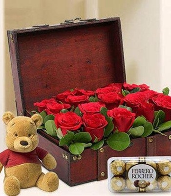15 Red Roses In Treasure Box With Chocolates And Teddy Bear
