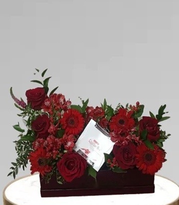 Red Roses with Chocolates