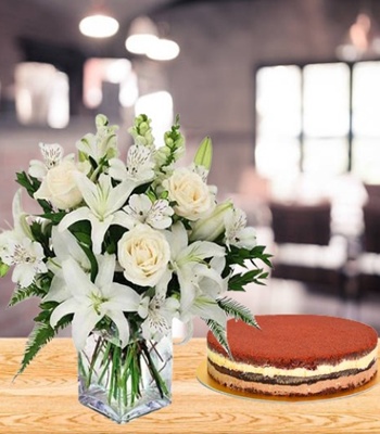 Rose And Lily Bouquet With Red Velvet Cake