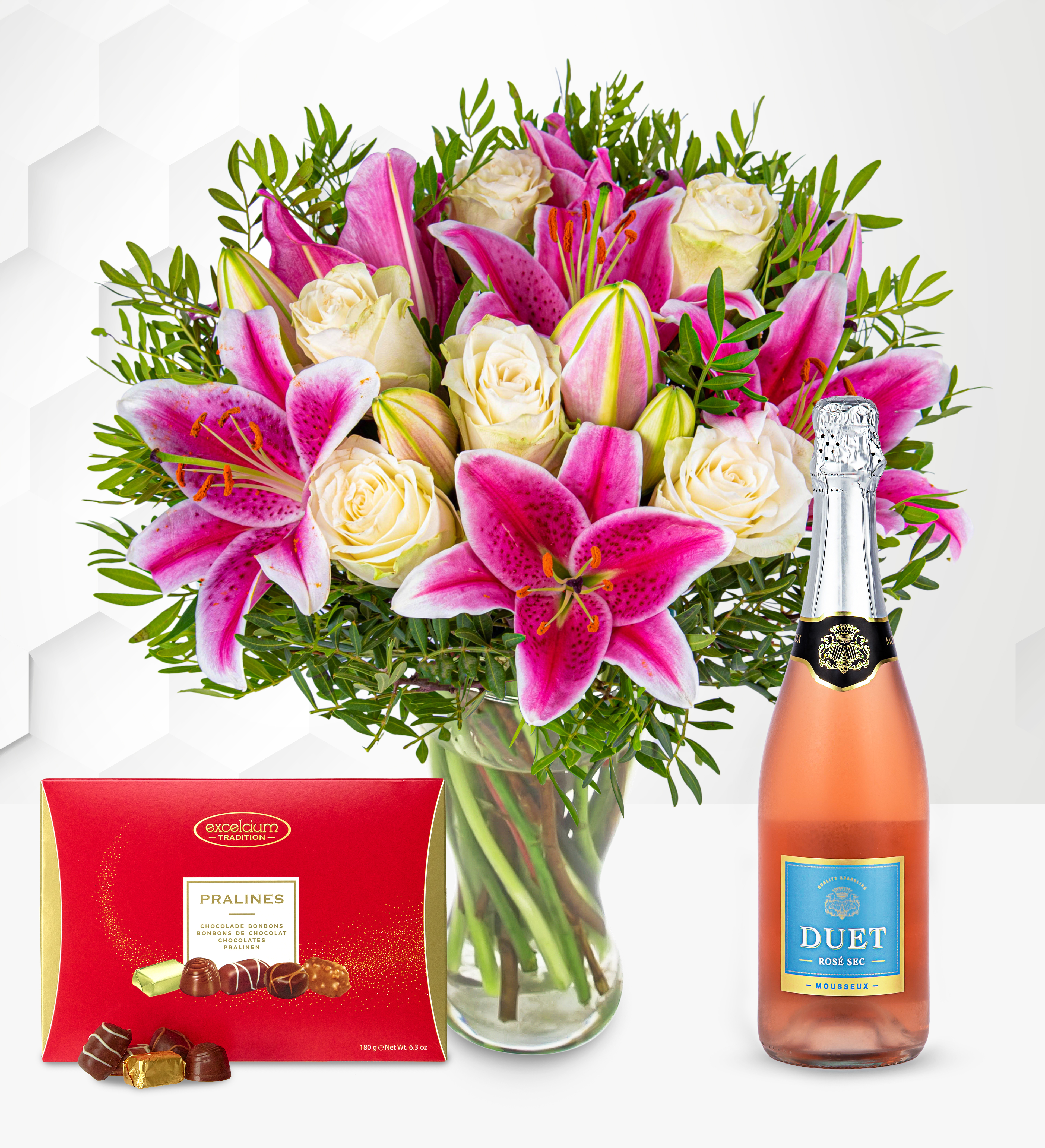 Romantic Anniversary Flowers & Gifts