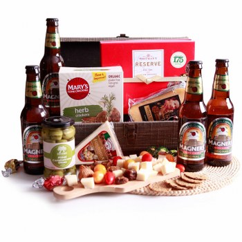 Cheese & Cracker Basket with Cider