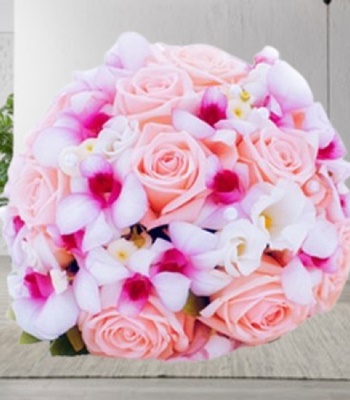 Mix Flower Bouquet - Rose, Lisianthus and Orchids