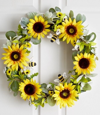 Bee Happy Sunflower Wreath