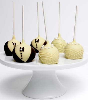 Bride & Groom Cake Pops