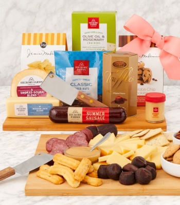 Charcuterie & Sweets for Mother's Day