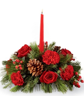 Classic Christmas Centerpiece