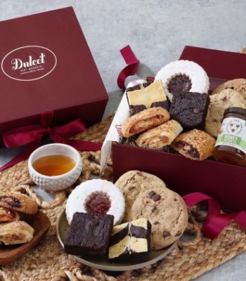 Dulcet Gourmet Cookie, Brownie & Rugelach Pastry Gift Box